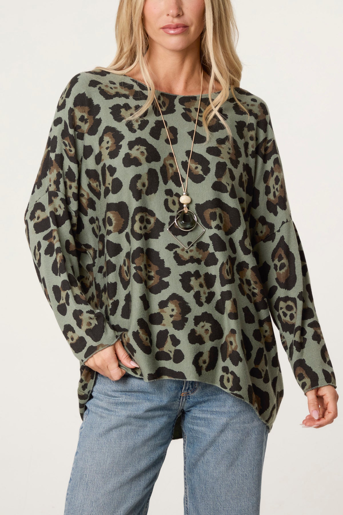 Leopard Round Neck Necklace Top