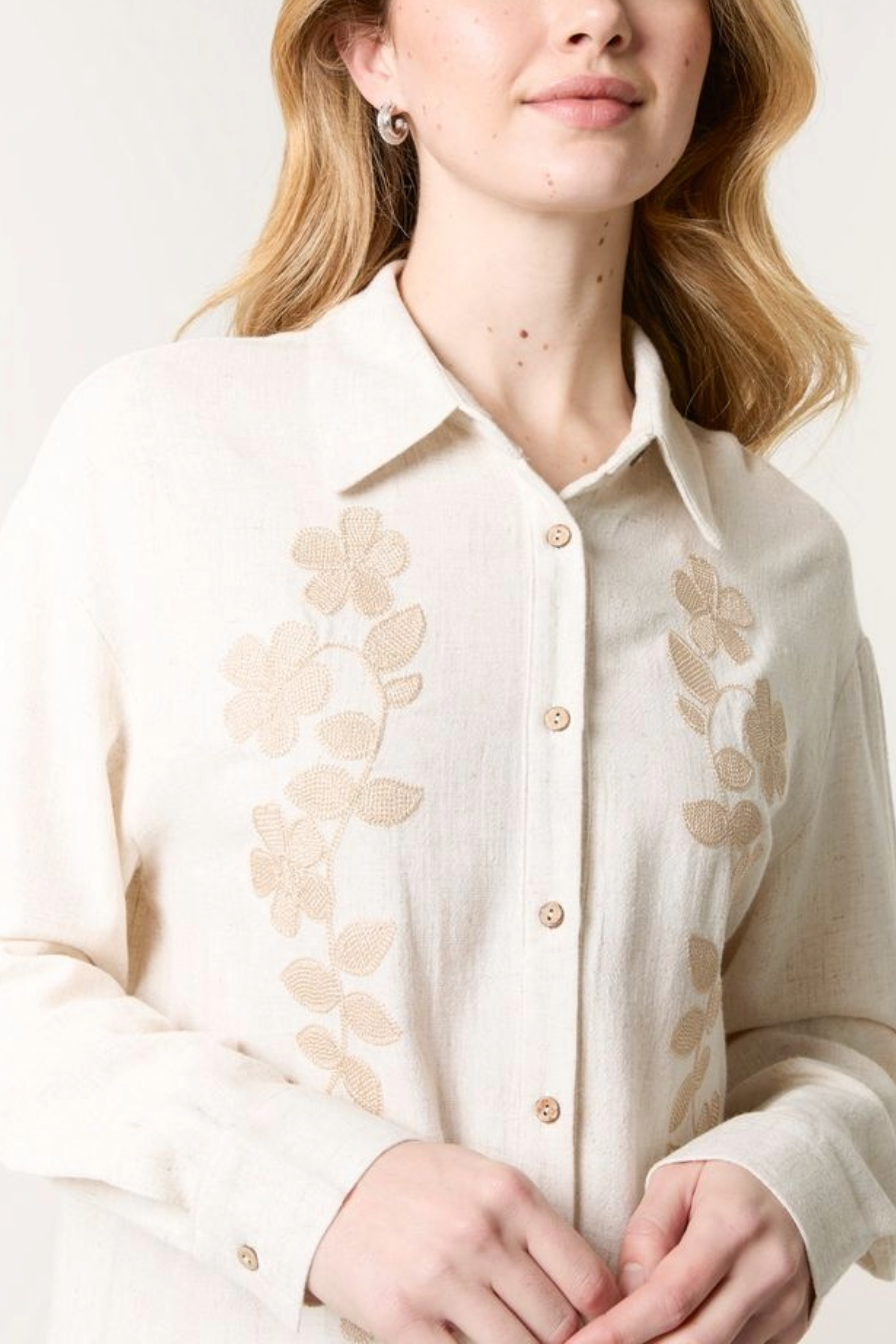 Linen Flower Embroidered Shirt
