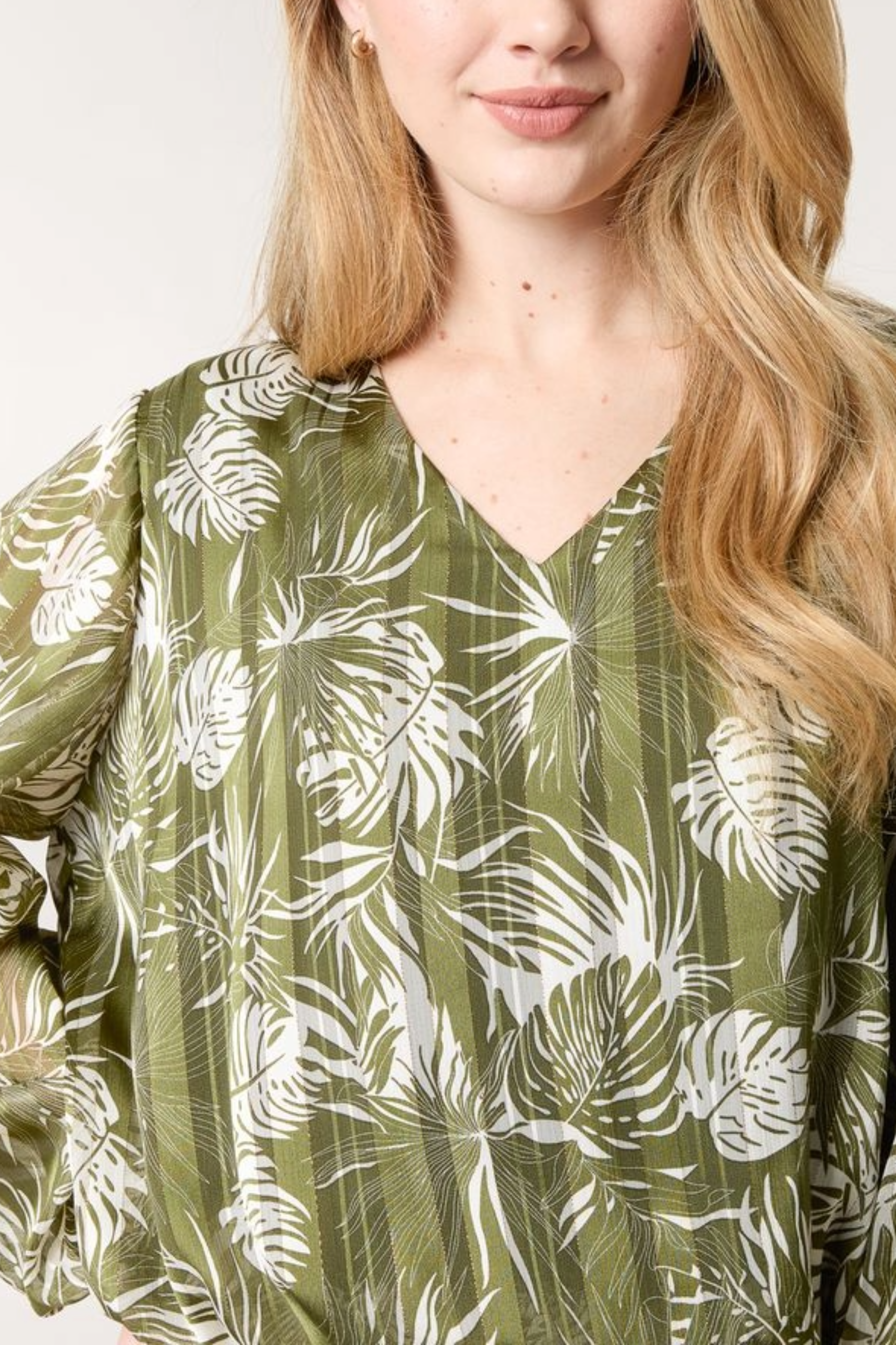 Palm Leaf Print V-Neck Puffball Blouse