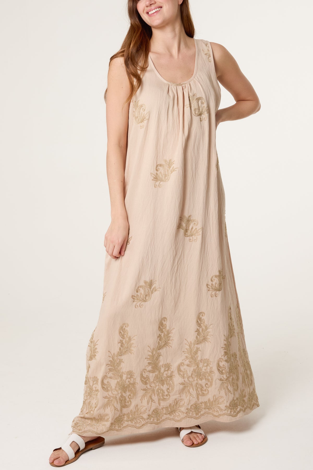 Round Neck Floral Embroidery Dress