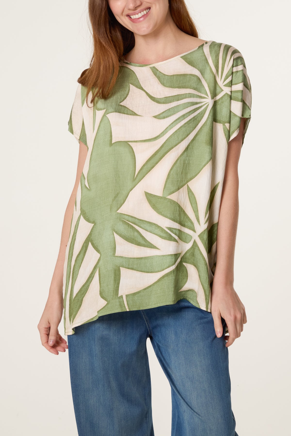Geometric Leaf Relaxed Top