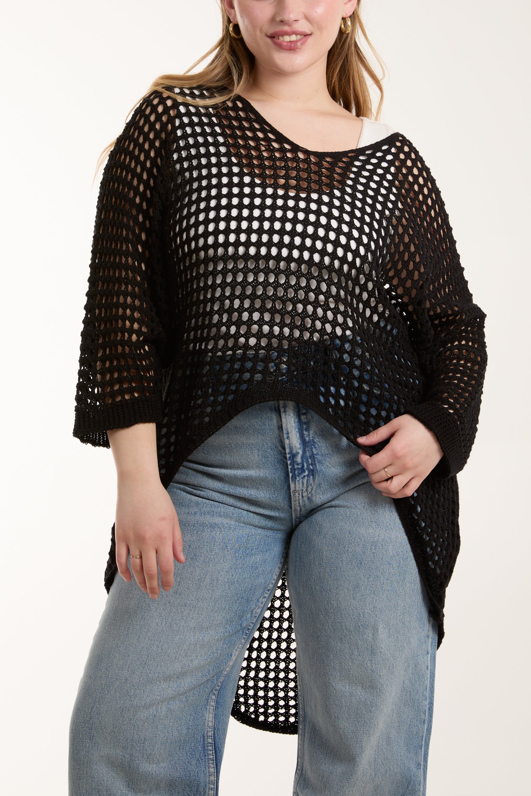 Crochet Dipped Hem 3/4 Sleeve Top