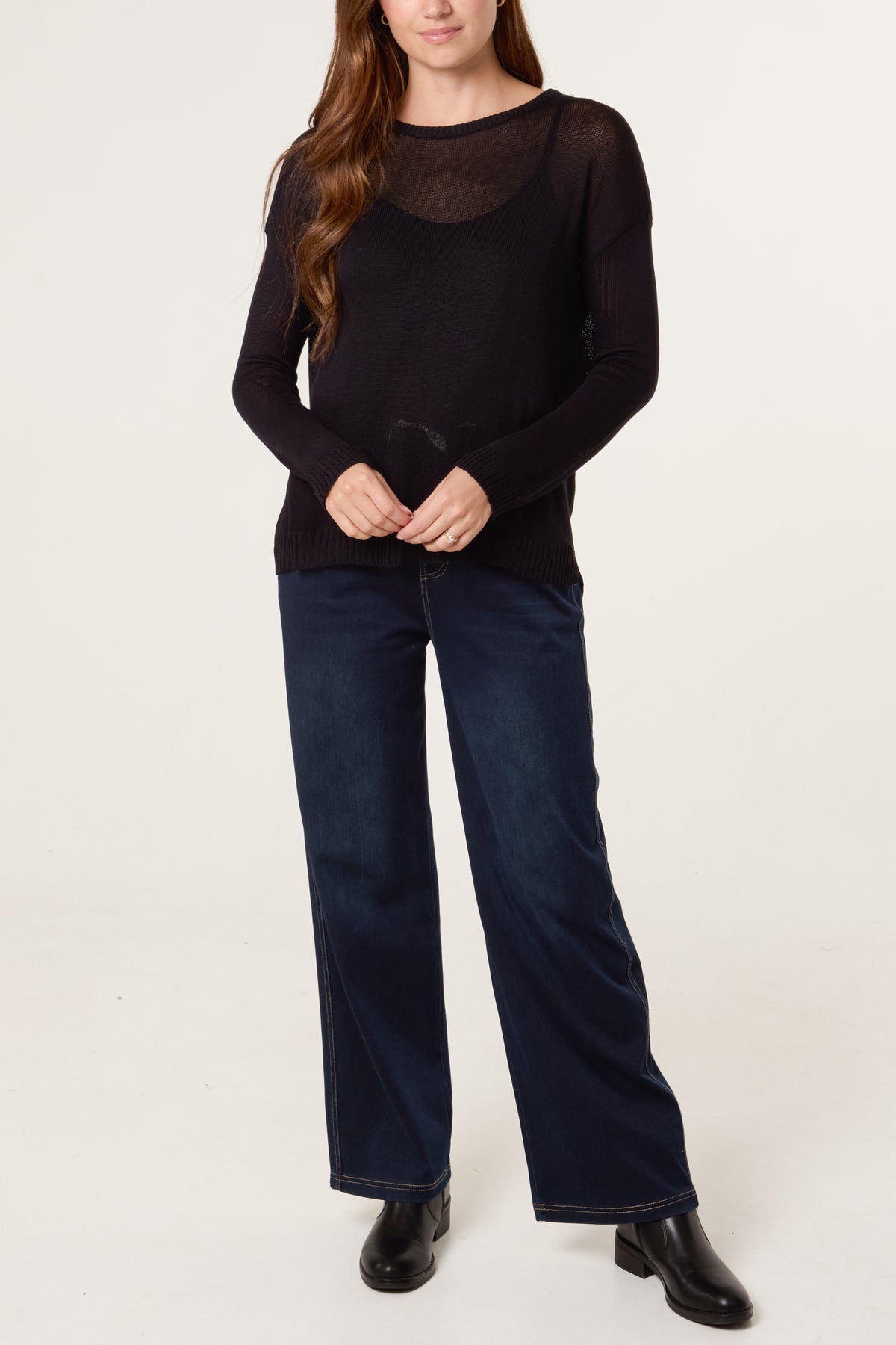 Ribbed Edge Round-Neck Jumper