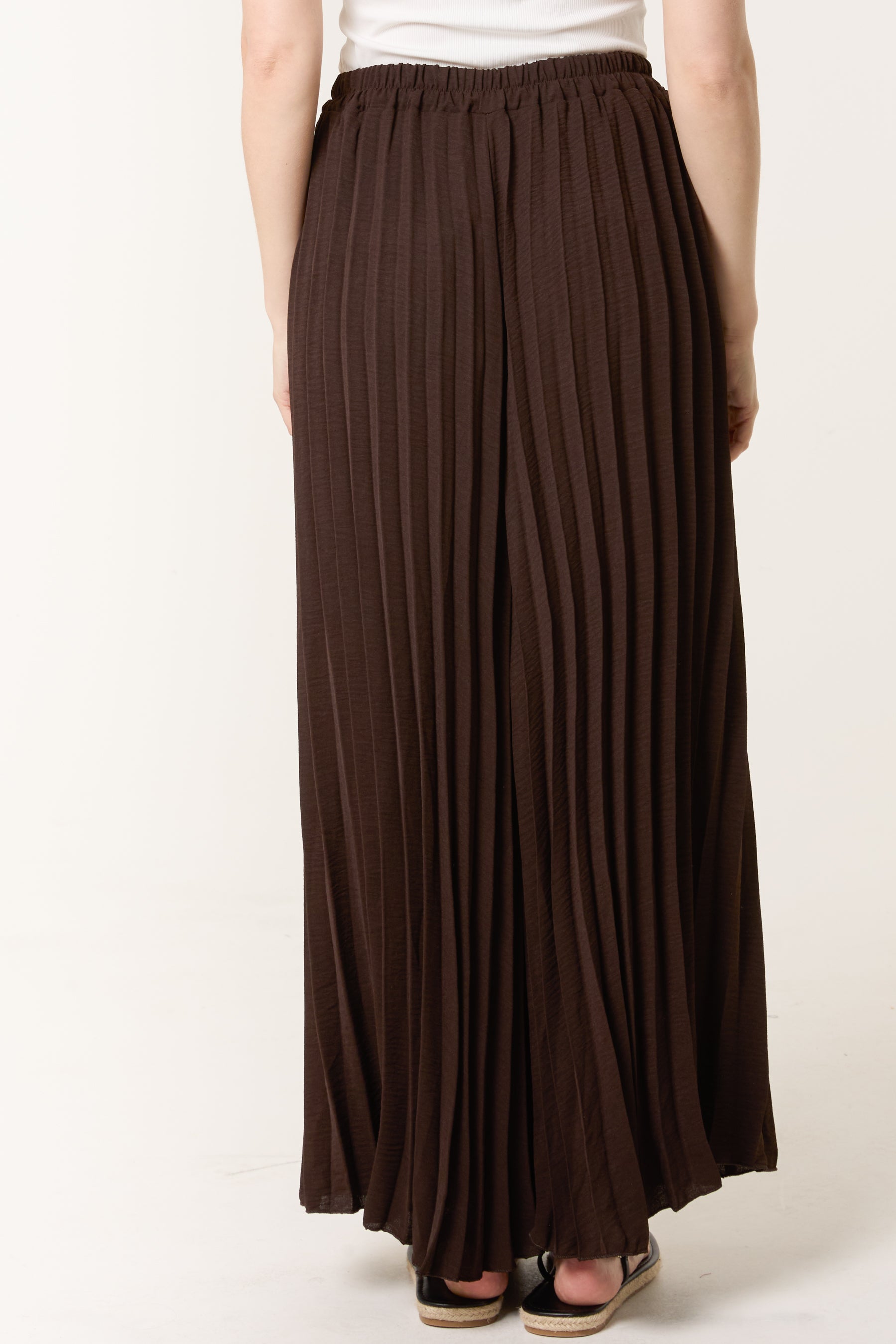 Wide Leg Plisse Trousers