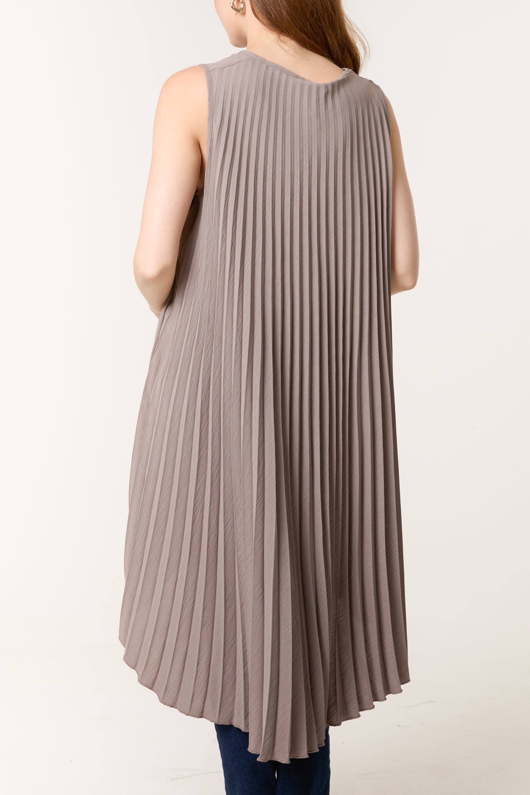 Sleeveless High Low Plisse Top