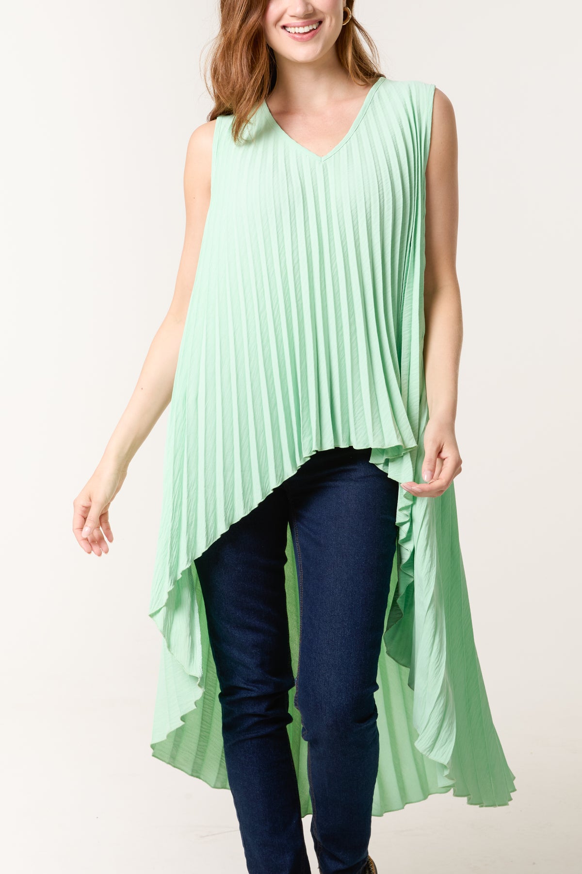 Sleeveless High Low Plisse Top