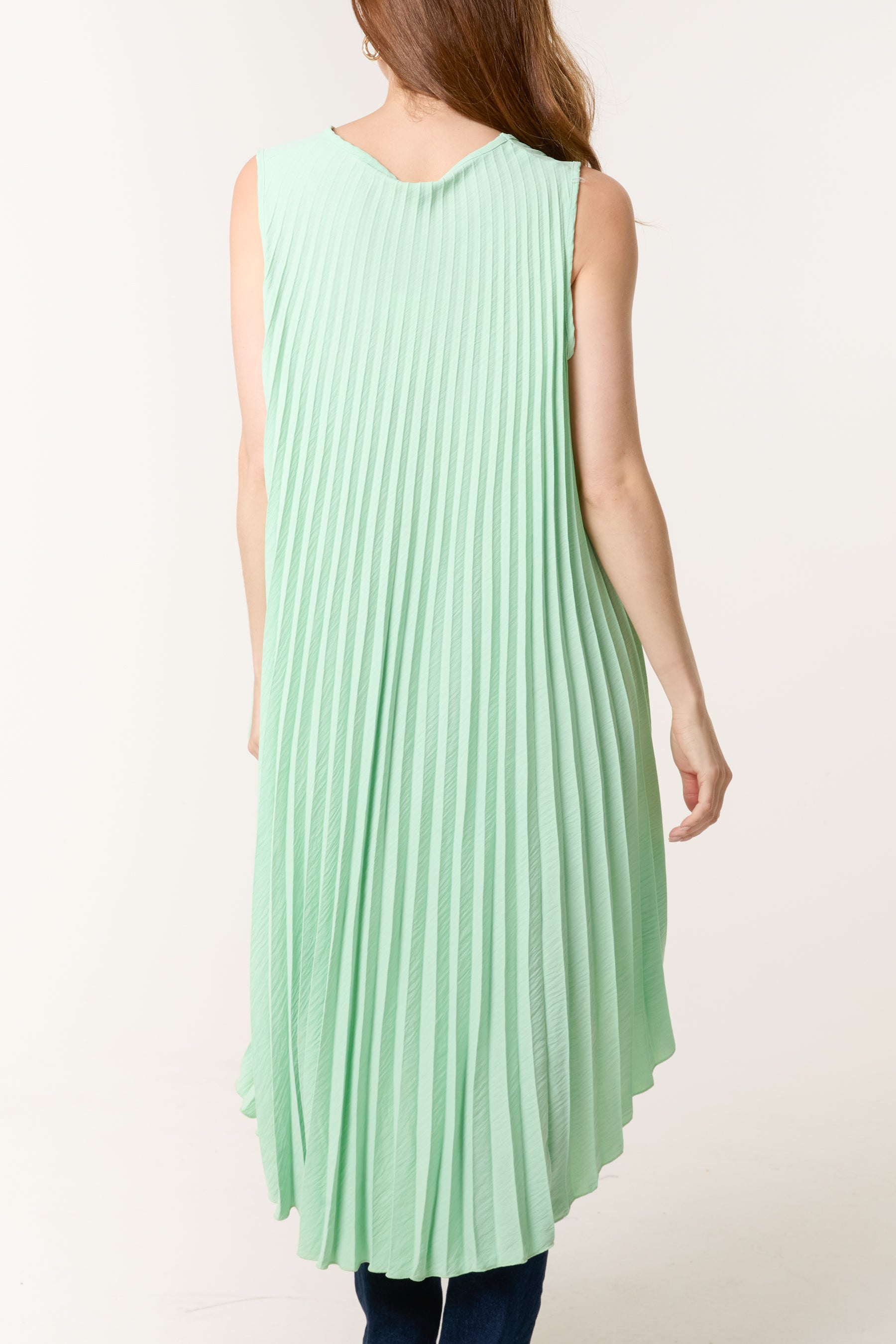 Sleeveless High Low Plisse Top