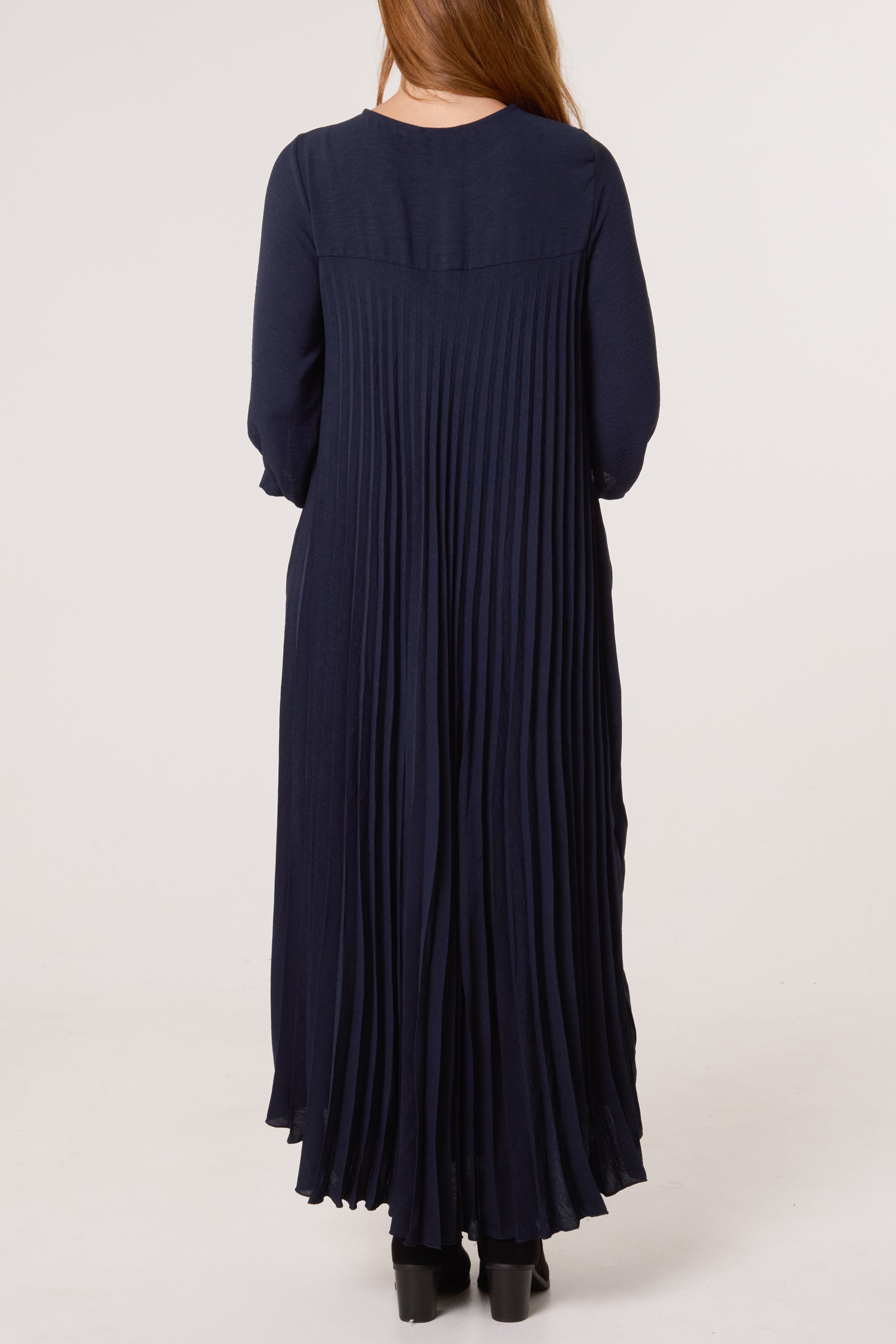 Long Sleeve Pockets Pleated Maxi Dress