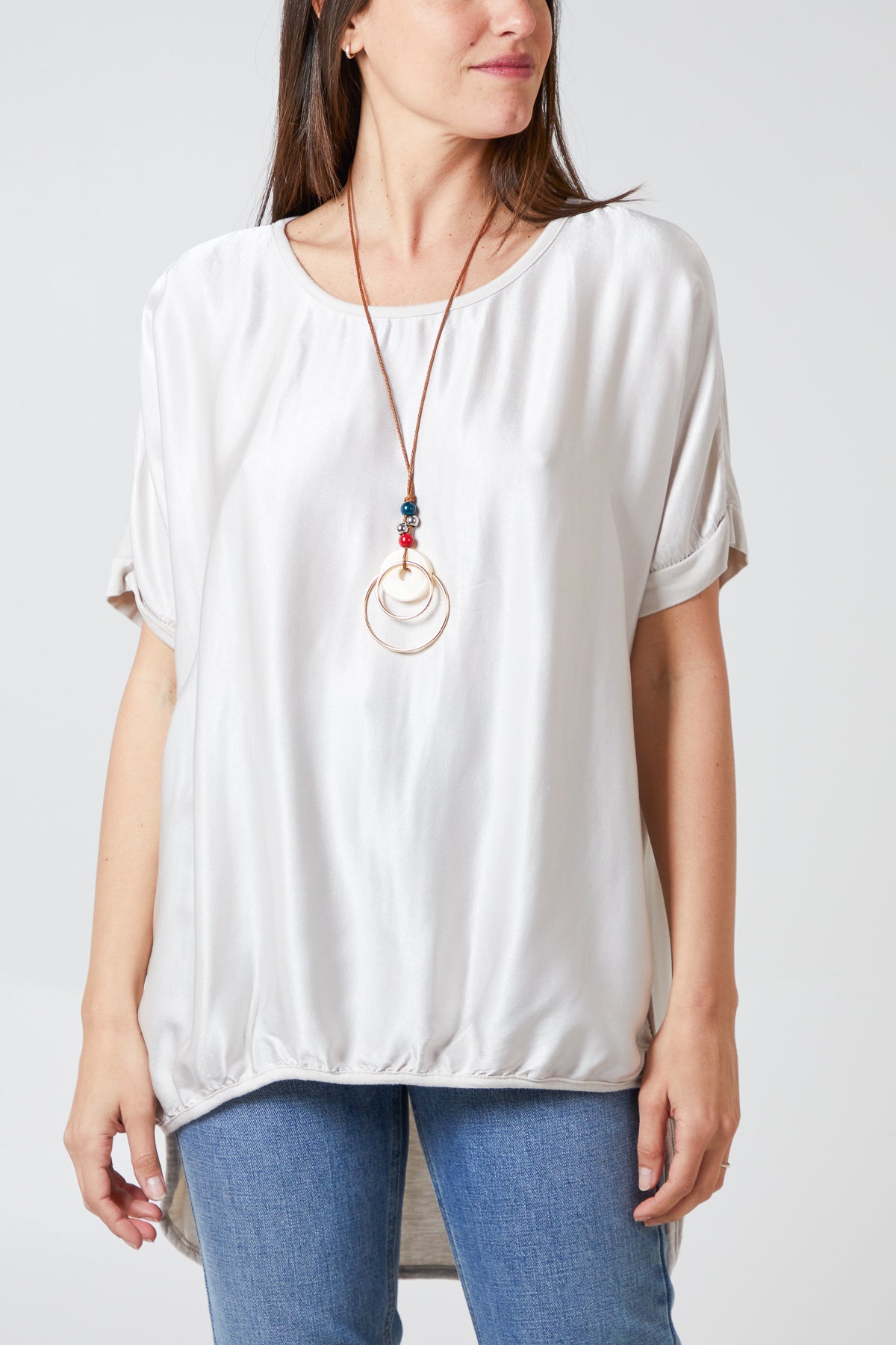 Short Sleeve Round Neck Satin Feel Dip Hem Necklace Top
