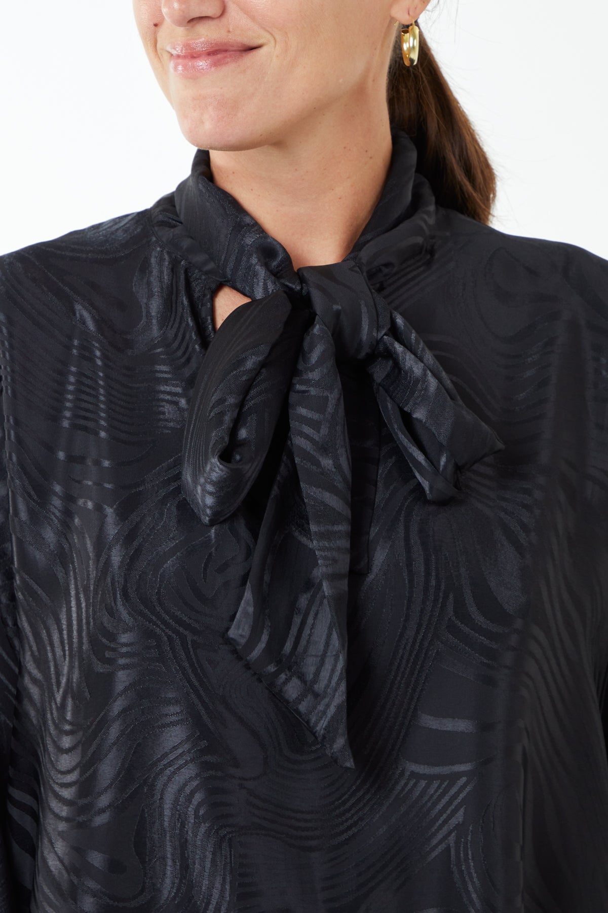 Pussybow Oversized Detail Pattern Top