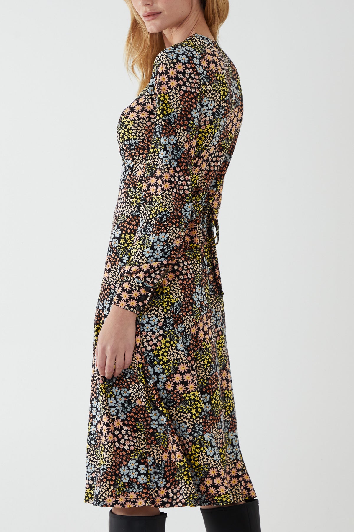 Cut Out Balloon Sleeve Flared Midi Stretch Dress