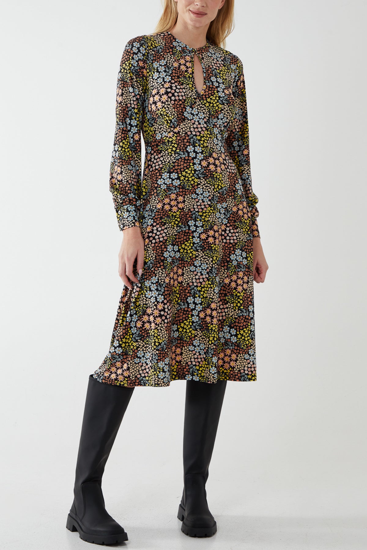 Cut Out Balloon Sleeve Flared Midi Stretch Dress