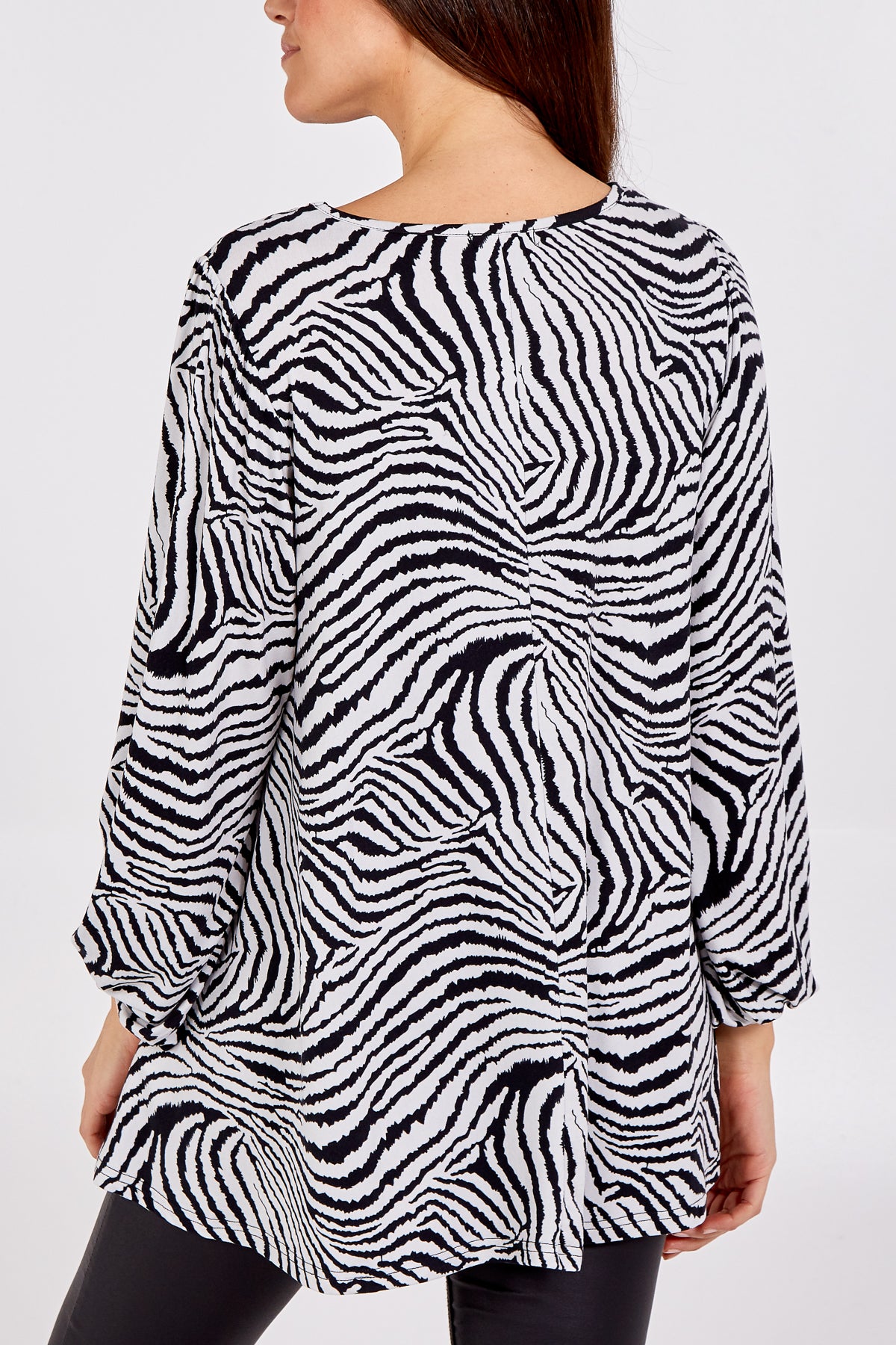 Volume Sleeve With High Low Hem Top
