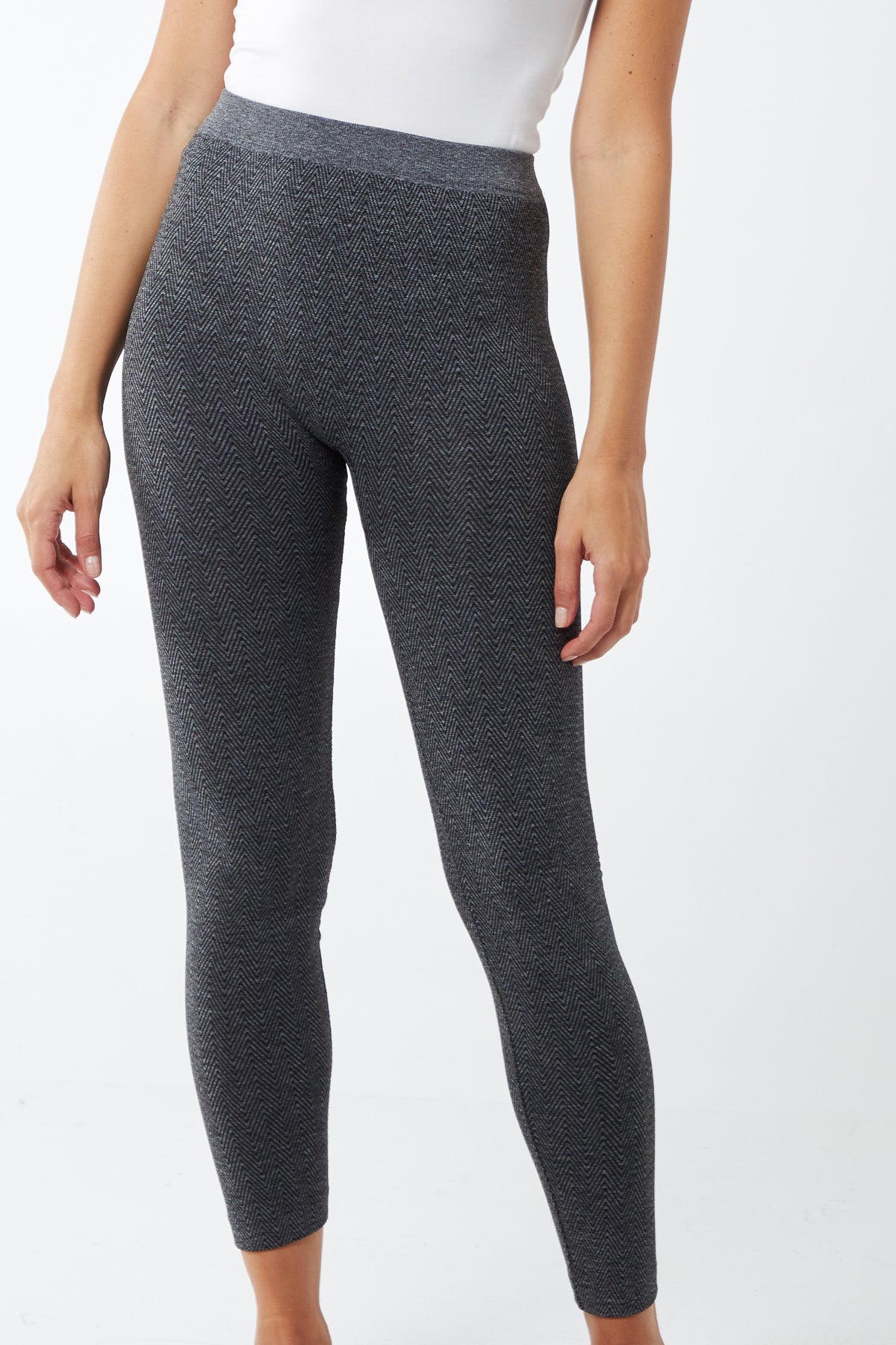 Small Zig Zag Patterned Fleece Lined Leggings