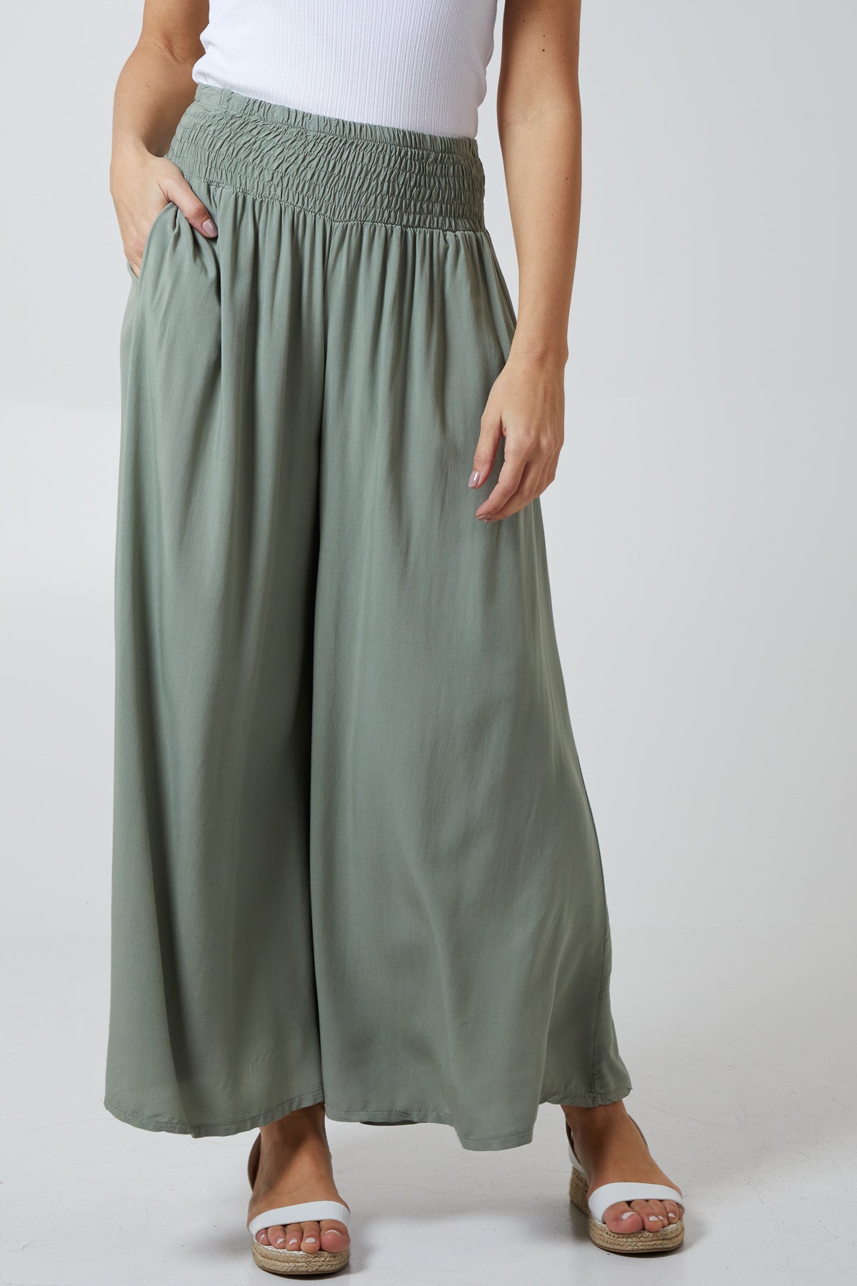Shirred Deep Waist Band Wide Culottes