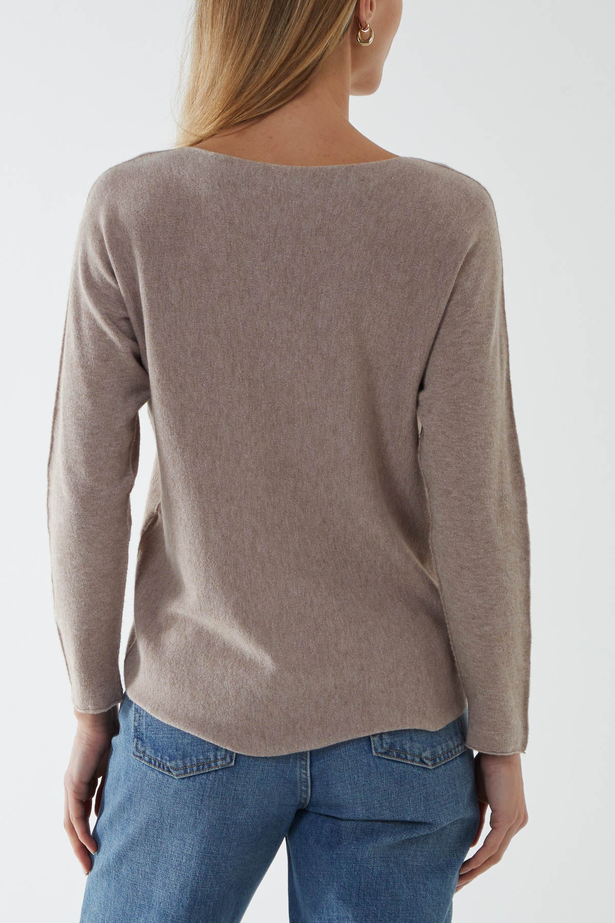 Round Neck Fine Knit Jumper