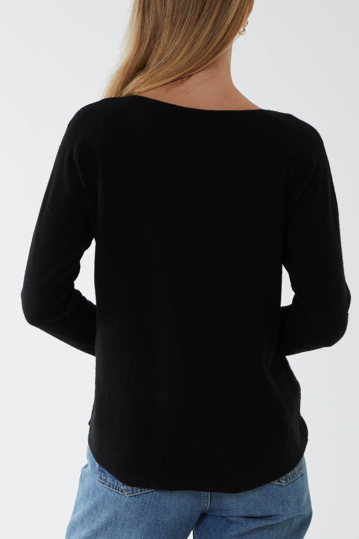 Round Neck Fine Knit Jumper