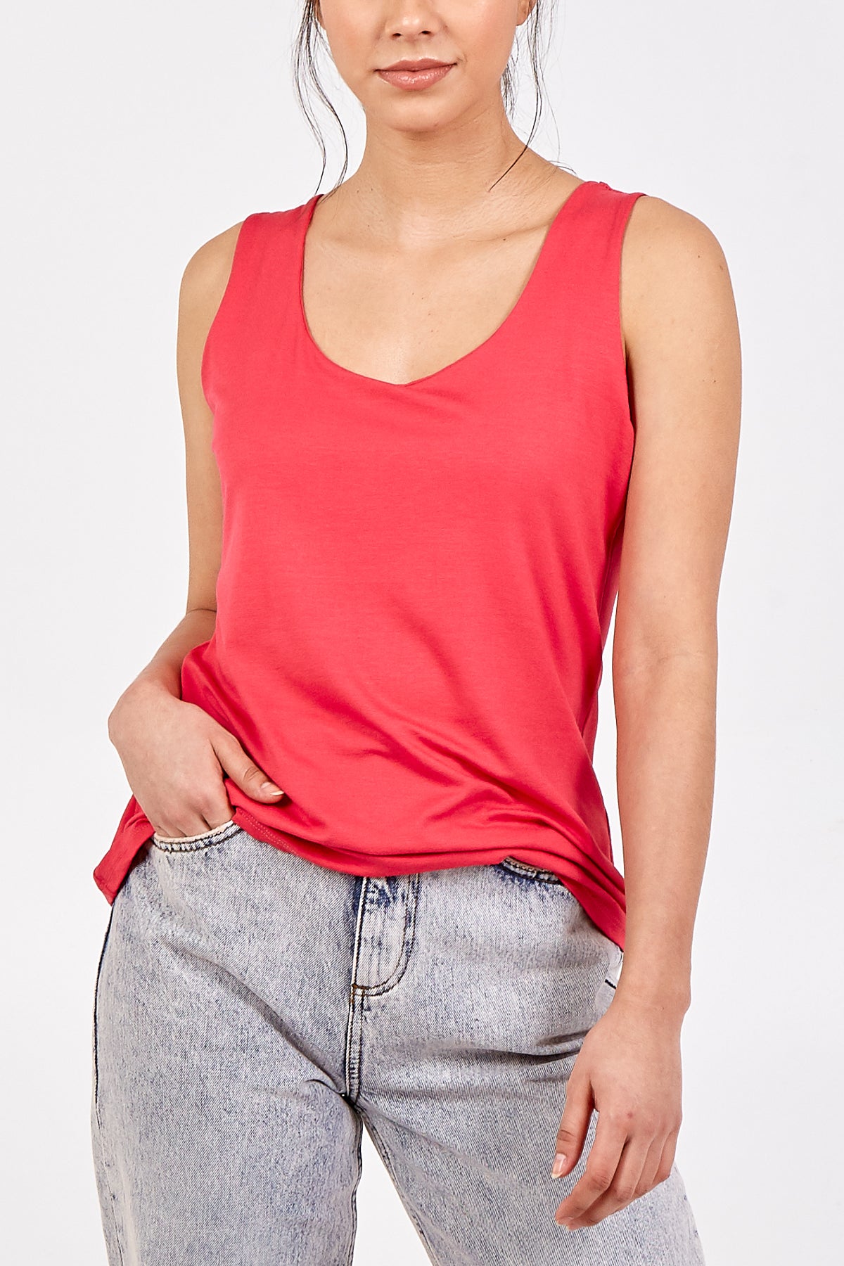 Double Layer Scoop Neck Plain Vest