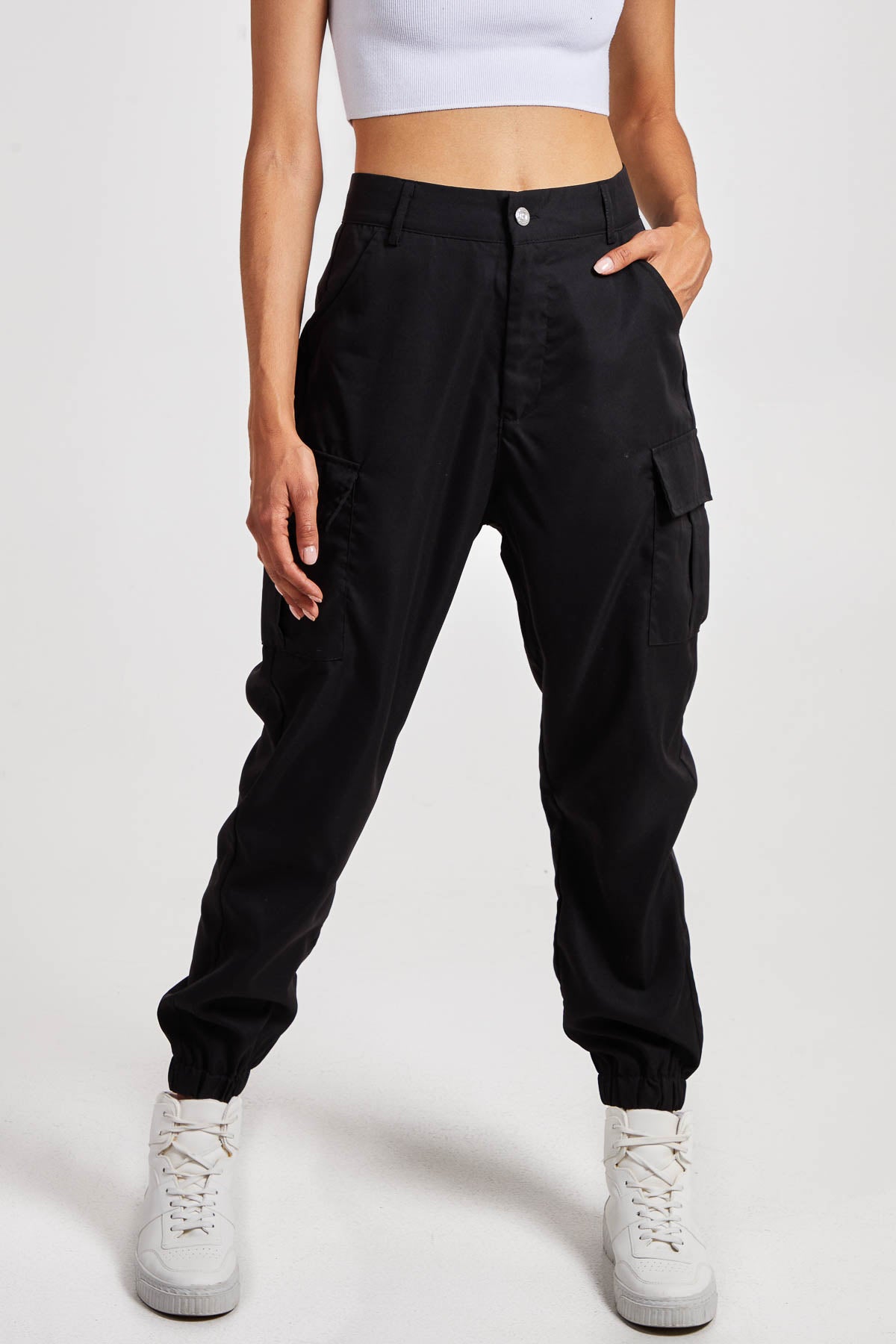 Cuffed Pocket Cargo Trousers