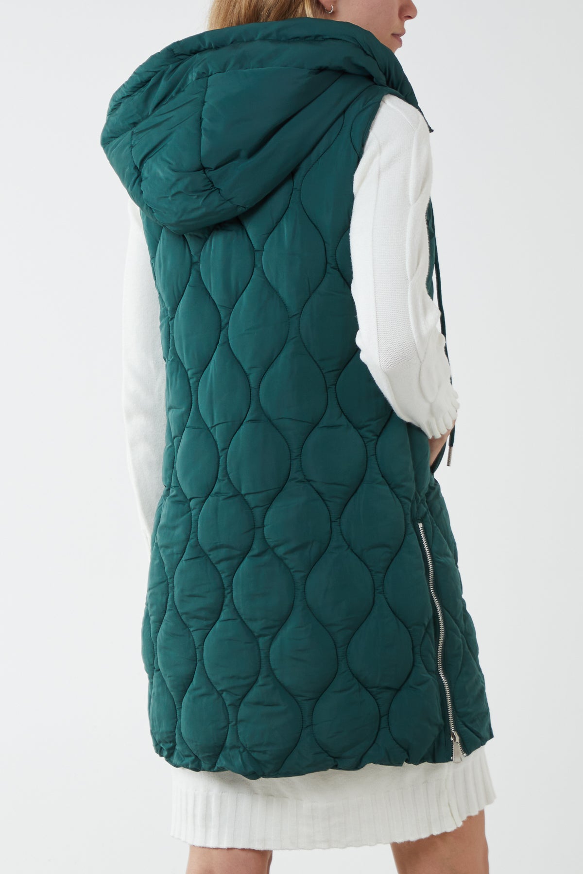 Wave Quilted Hooded Zip Gilet