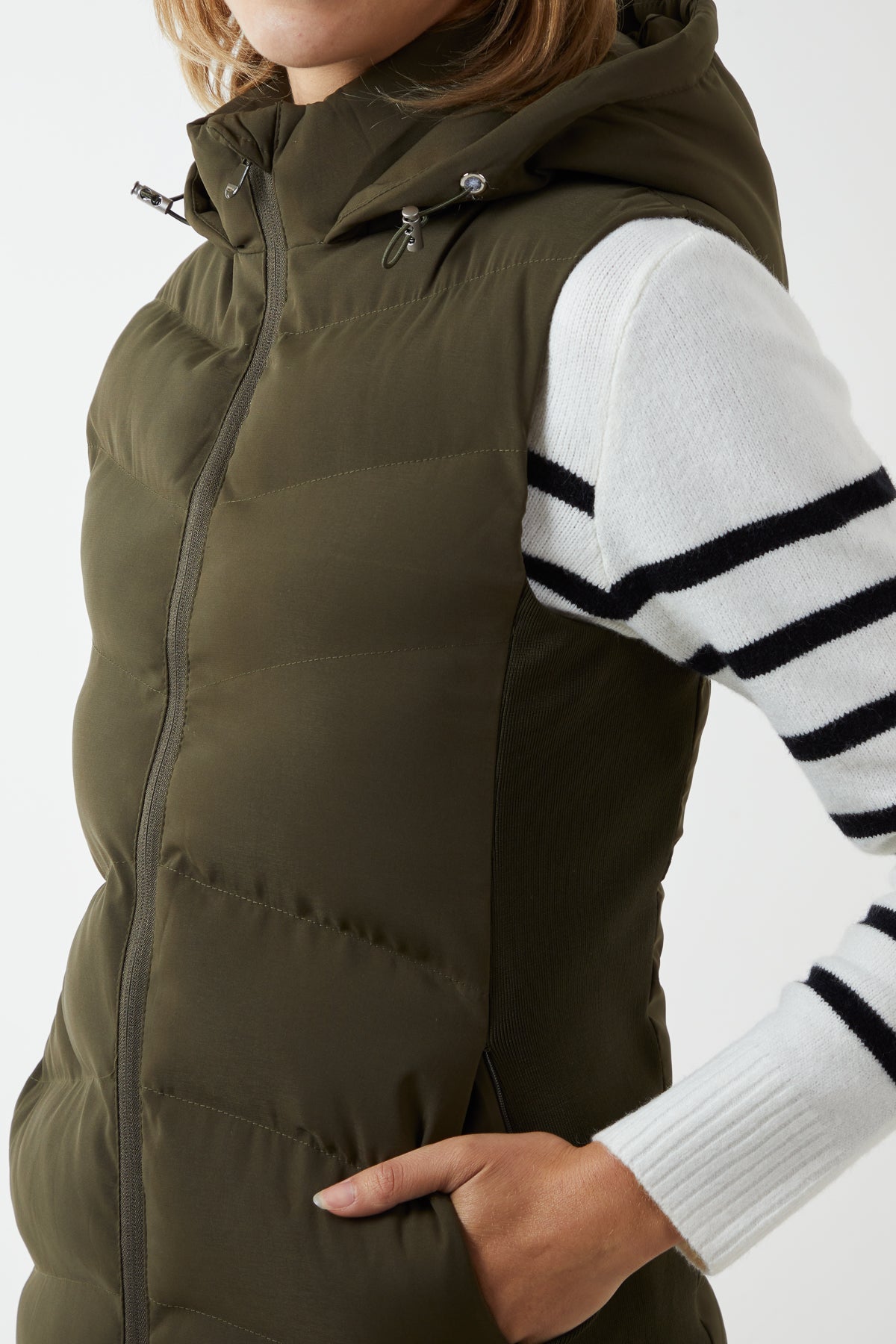 Padded Short Gilet With Pockets & Hood
