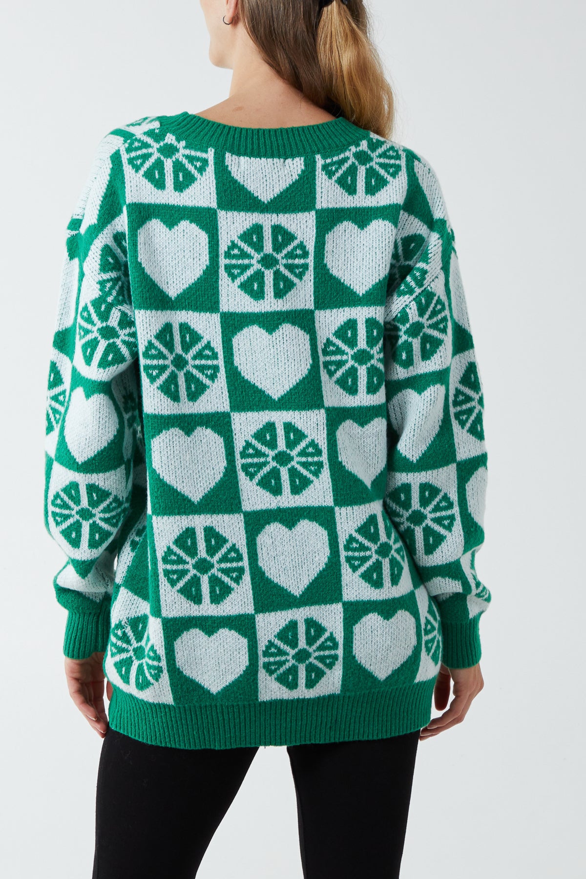 Round Neck Heart Checkerboard Jumper