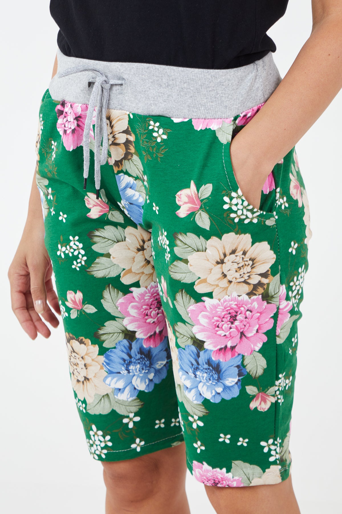 Drawstring Waist Floral Shorts