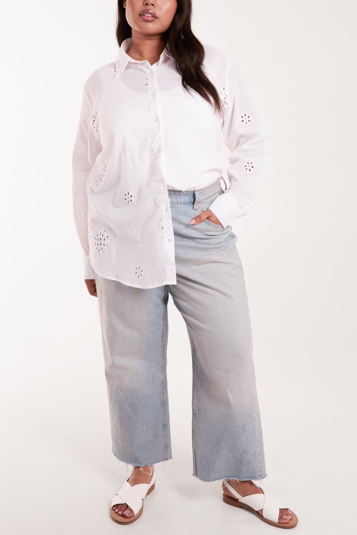 Curve Embroidered Voile Shirt