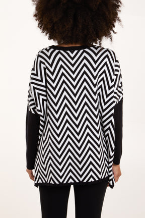 Zig Zag Round Neck Jumper