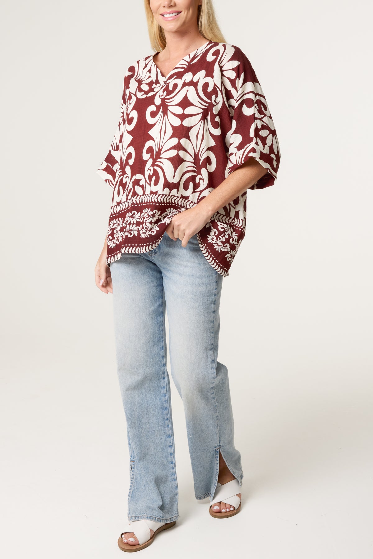 Abstract Leaf Print V-Collar Top