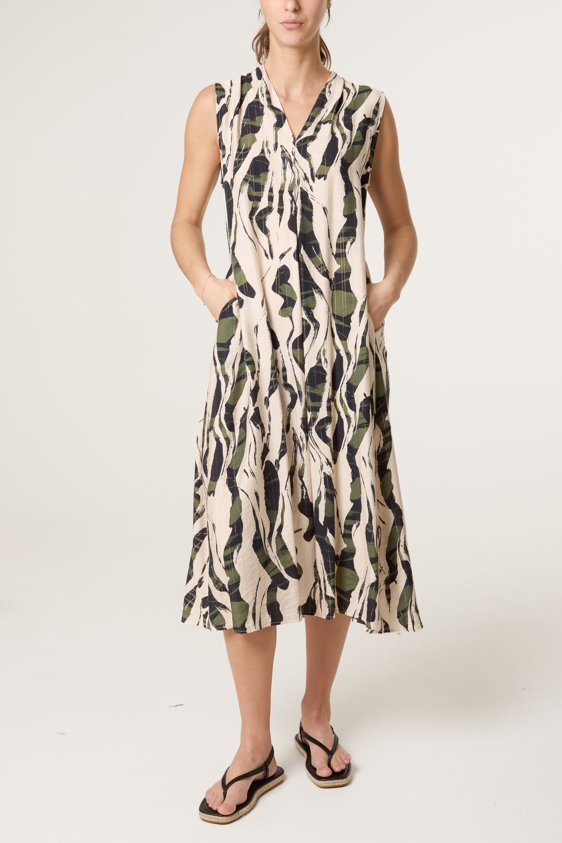 Abstract Slash Print Tunic Dress