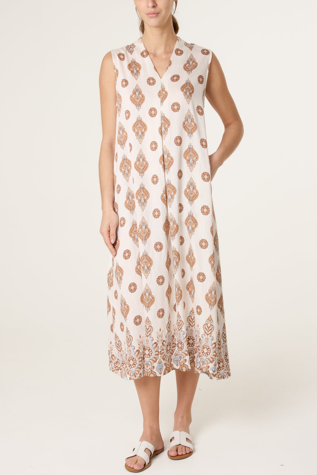 Damask Print V-Neck Tunic Dress