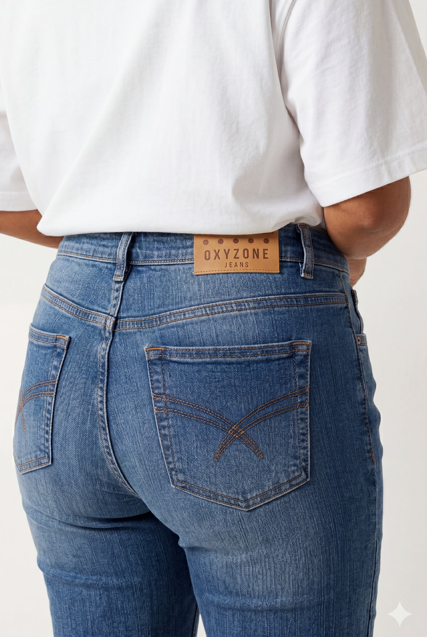 Curve Double Button Jeans
