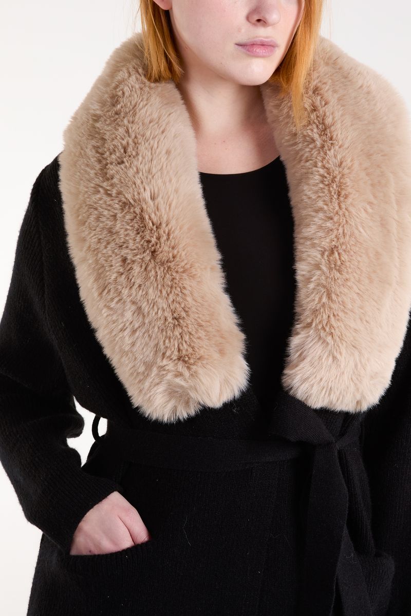 Beige Fur Collar Two Pocket Cardigan