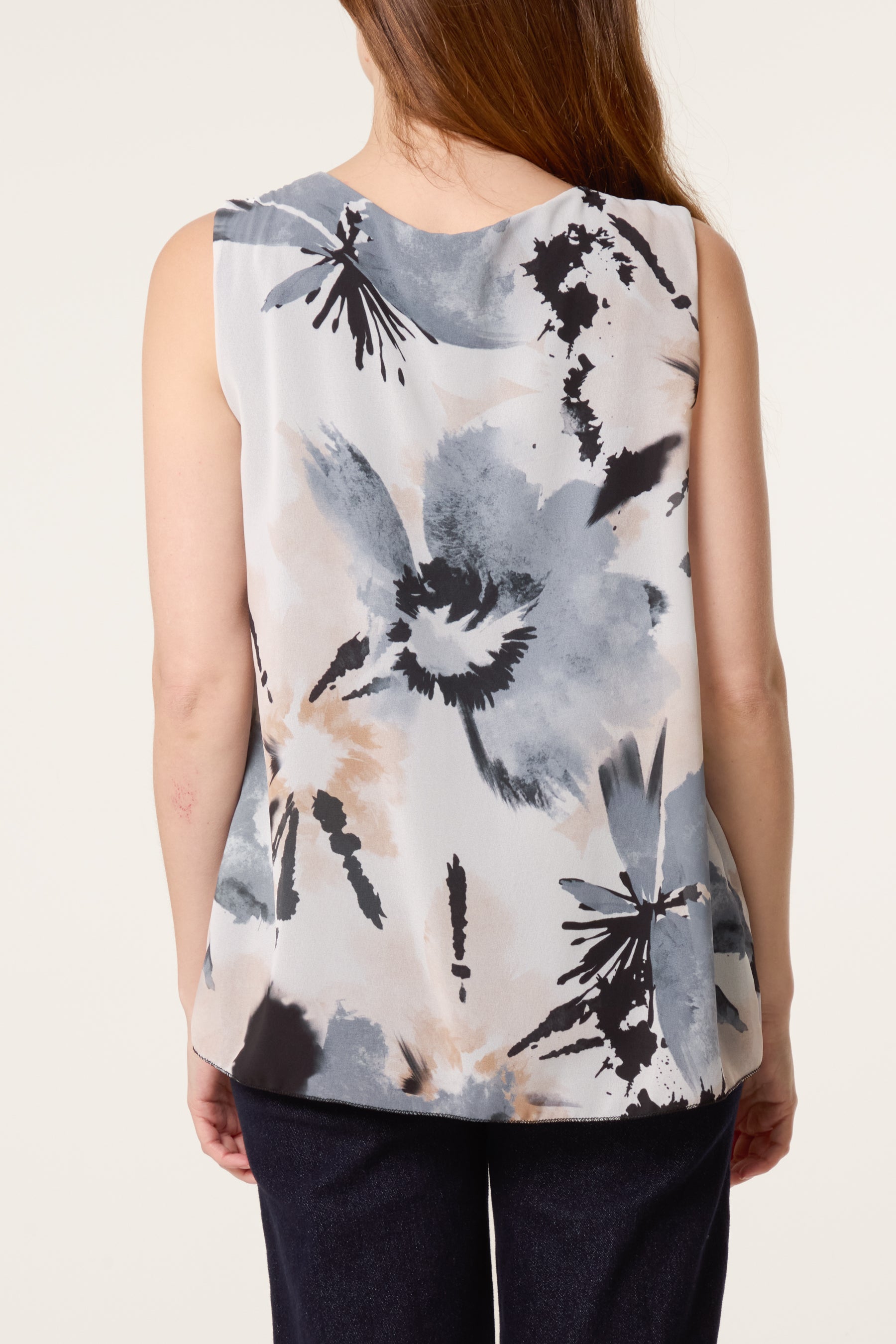 Floral Plisse Sleeveless Blouse