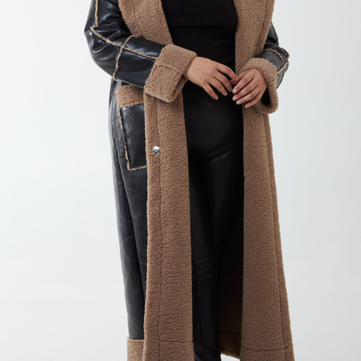 新品未使用⭐︎HAUNT L BOTTON COAT NL222732-BLACK-