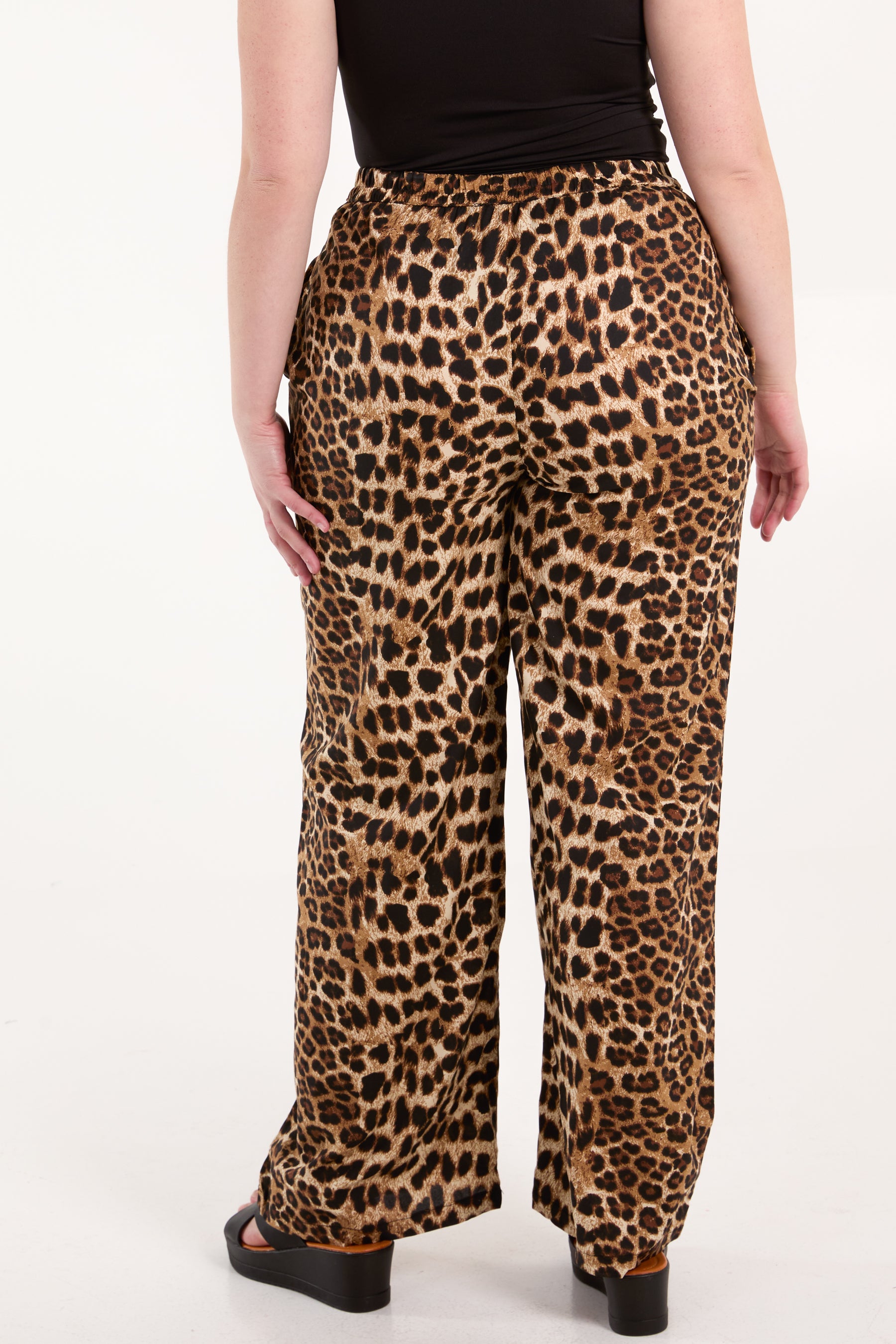 Wide Leg Leopard Trousers