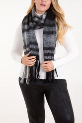 Checked Fluffy Tassel Scarf