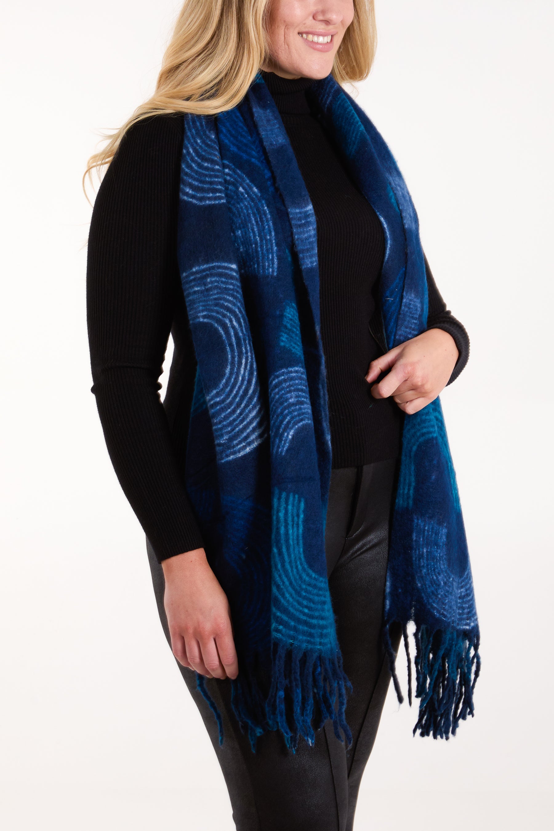 Geometric Print Tassel Scarf