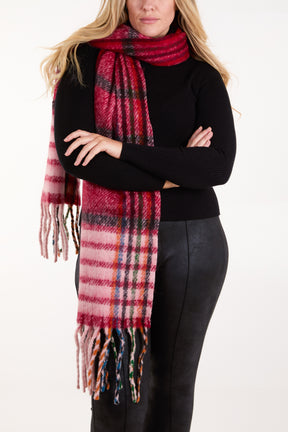 Checked Fluffy Tassel Scarf