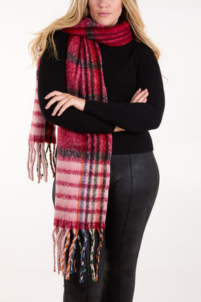 Checked Fluffy Tassel Scarf