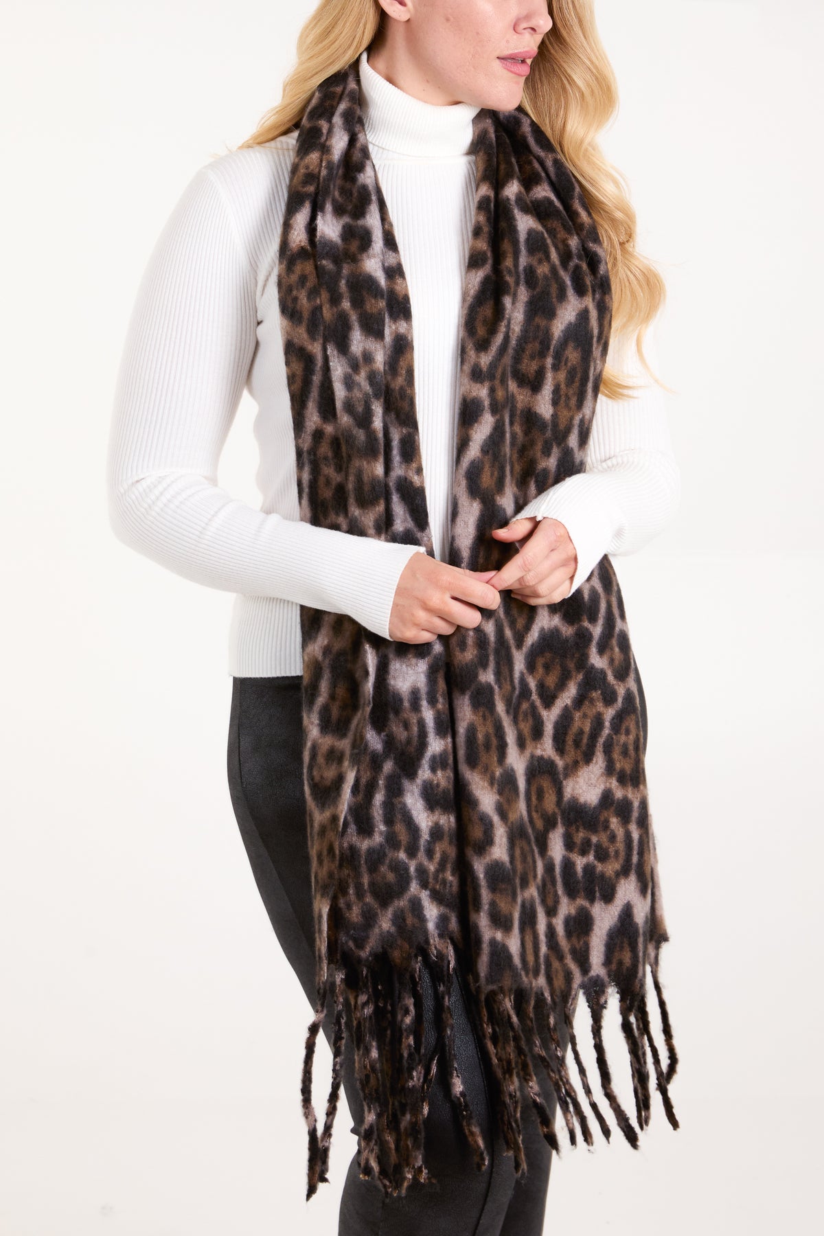 Fluffy Leopard Print Tassel Scarf