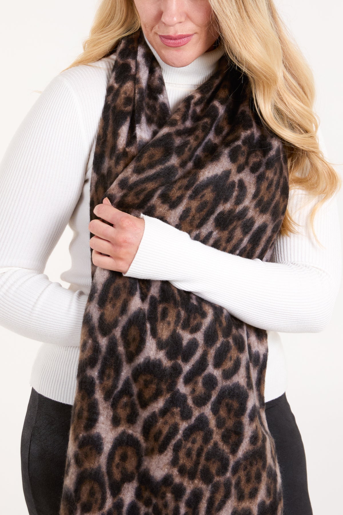 Fluffy Leopard Print Tassel Scarf