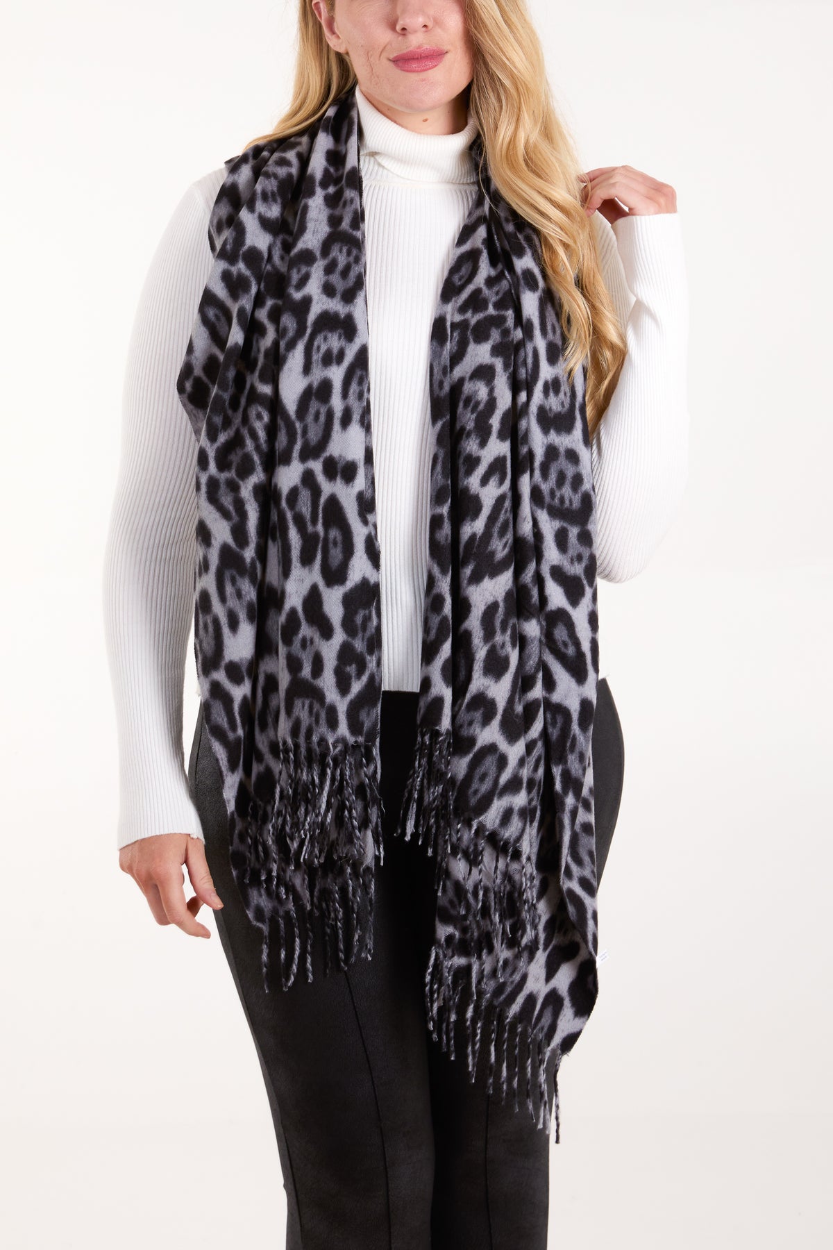 Animal Print Tassel Scarf