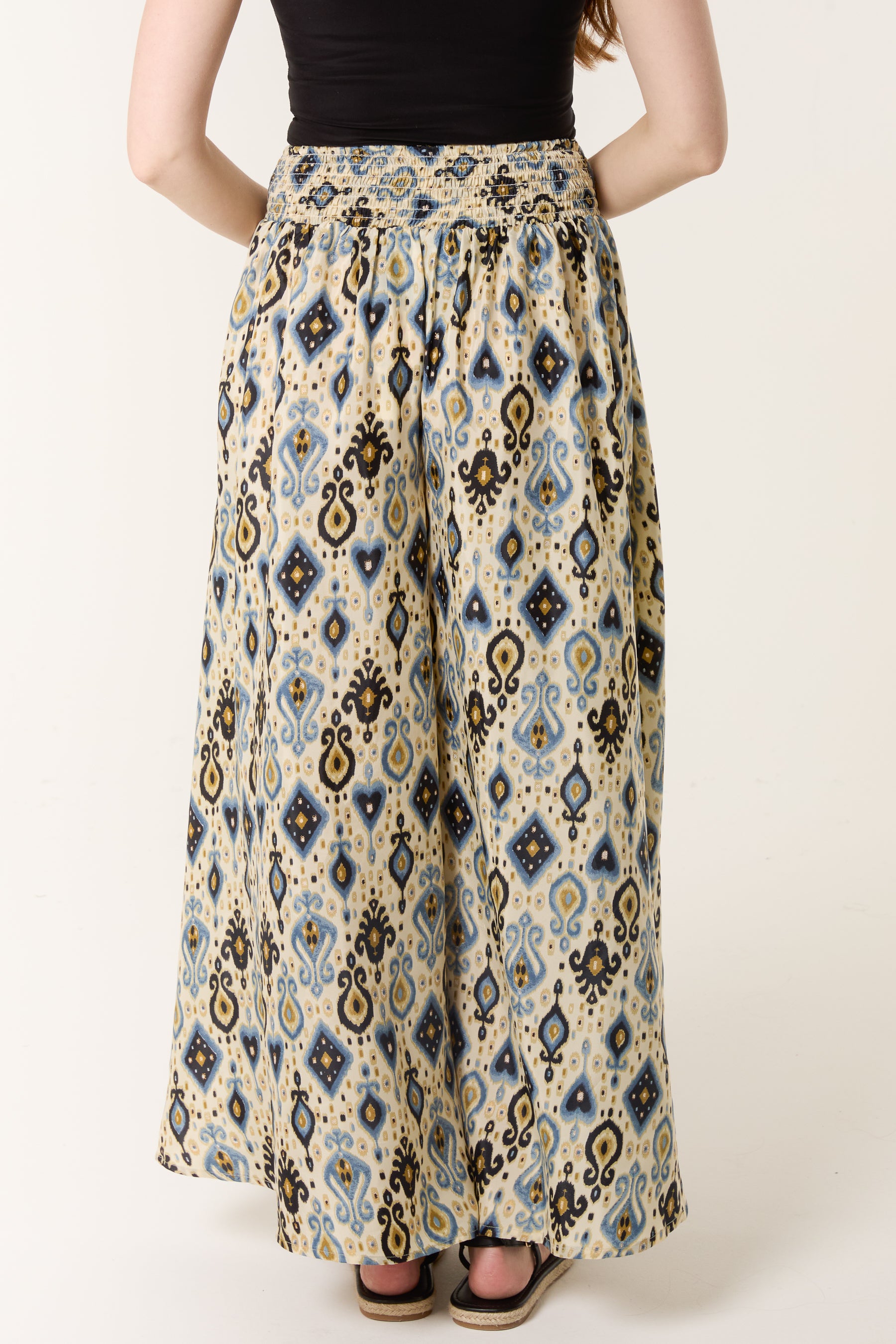Damask Print Shirred Wide Leg Trouser