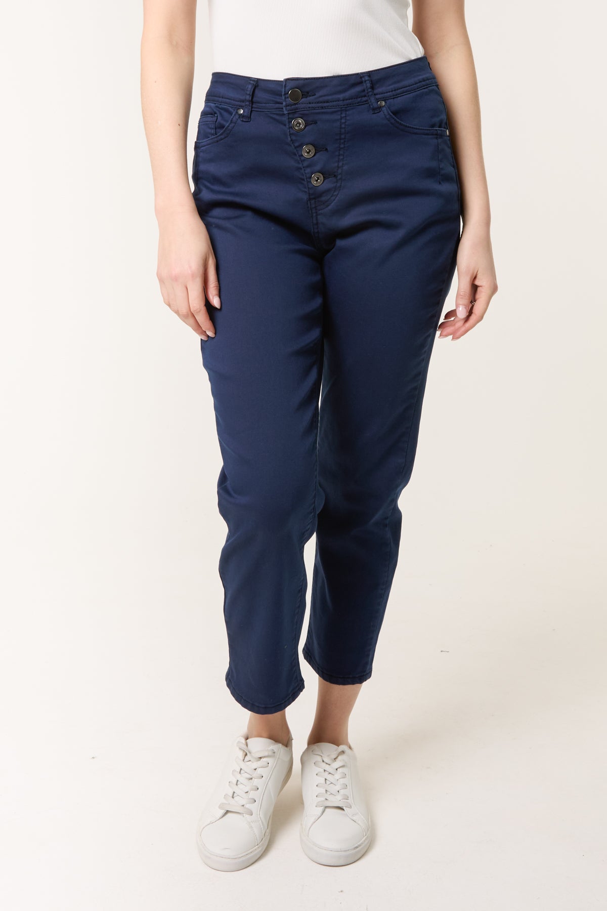 Multi Button-Front Capri Trouser Jeans