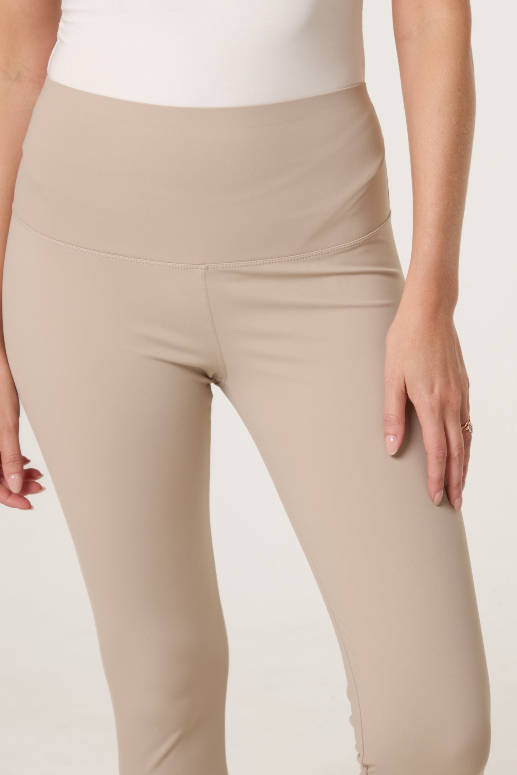 High Waist & Wide Waistband Legging