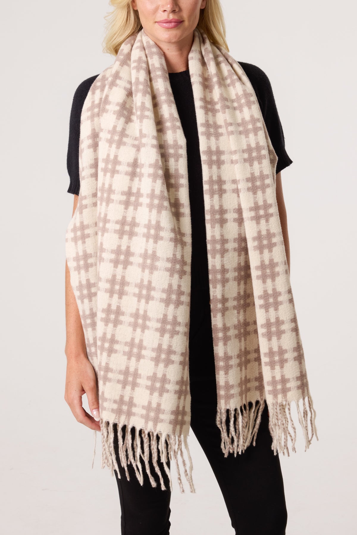Check Soft Knit Tassel Scarf