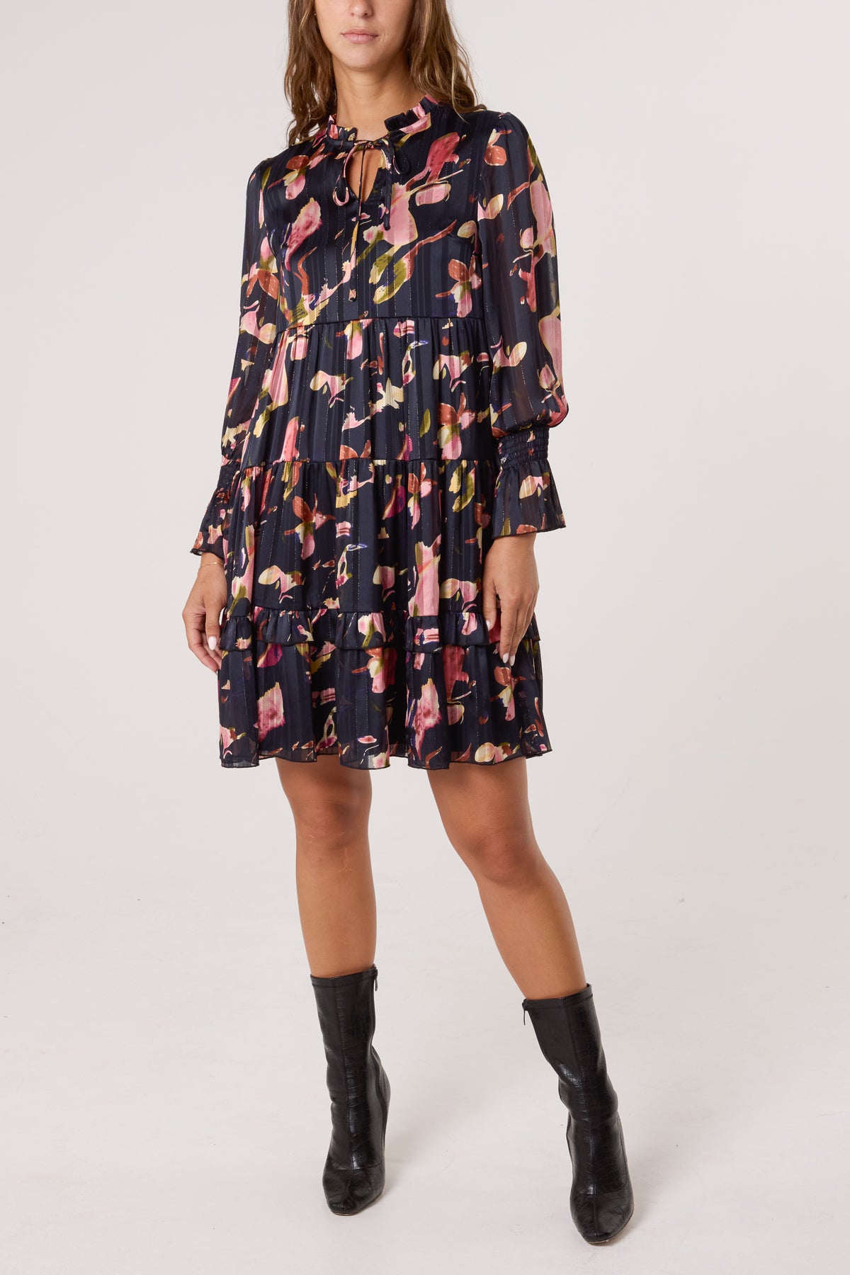 Floral Tie Collar Tiered Smock Dress