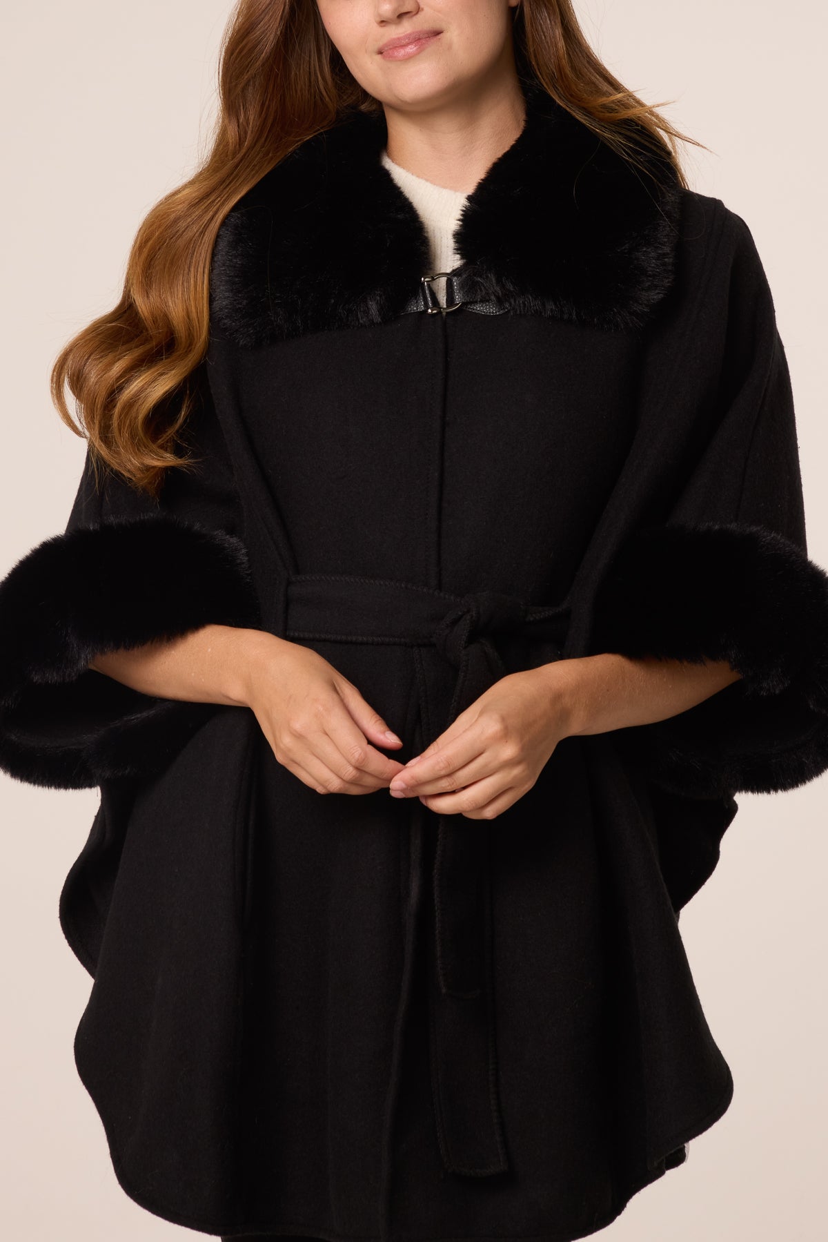 Buckle Detail Fur Trimmed Cape